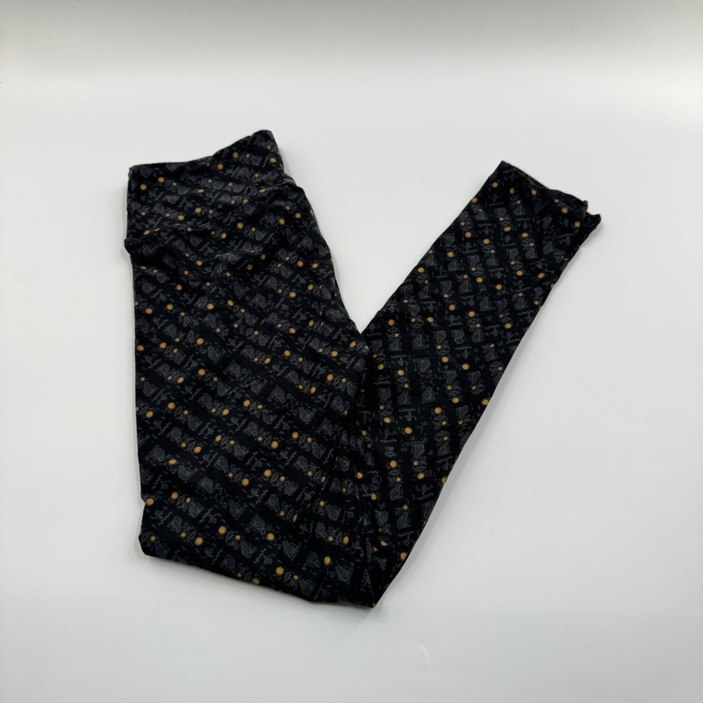 LuLaRoe One Size (OS) Leggings – Buttery Soft Stretchy Printed Leggings